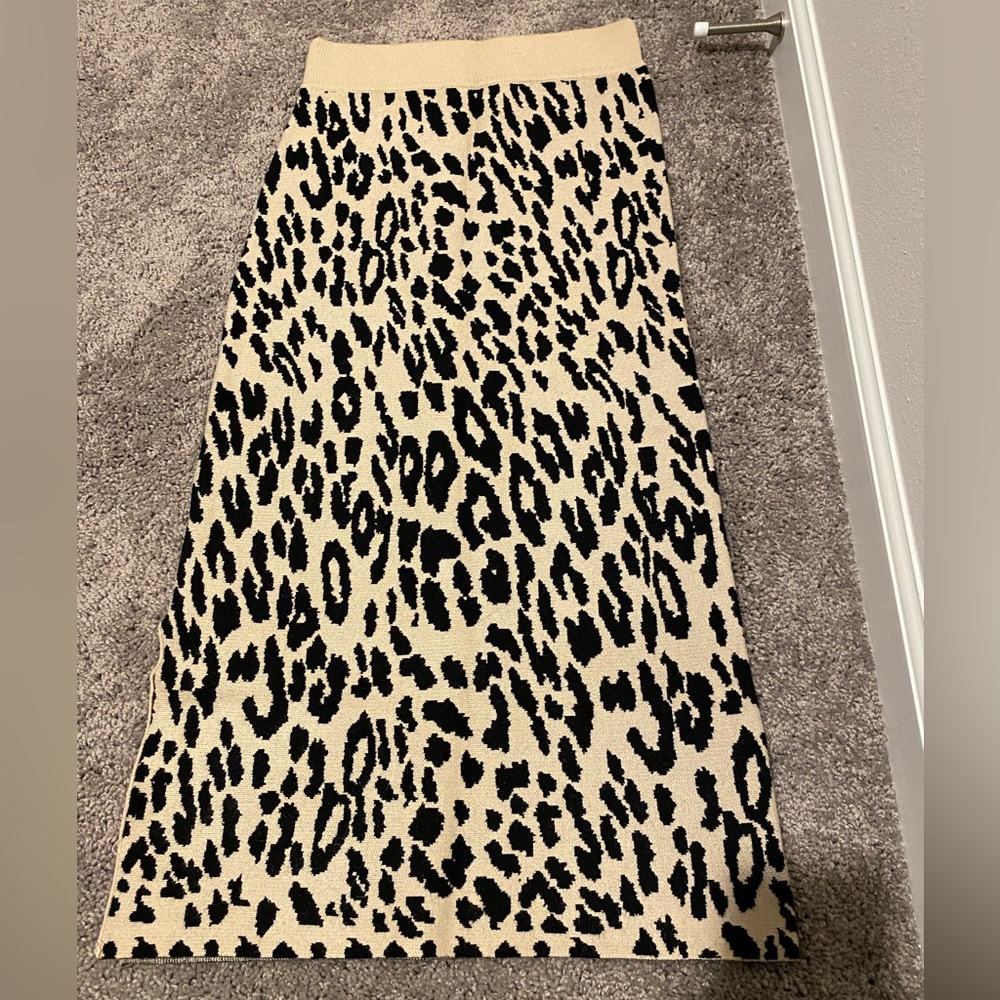 Wishlist leopard skirt